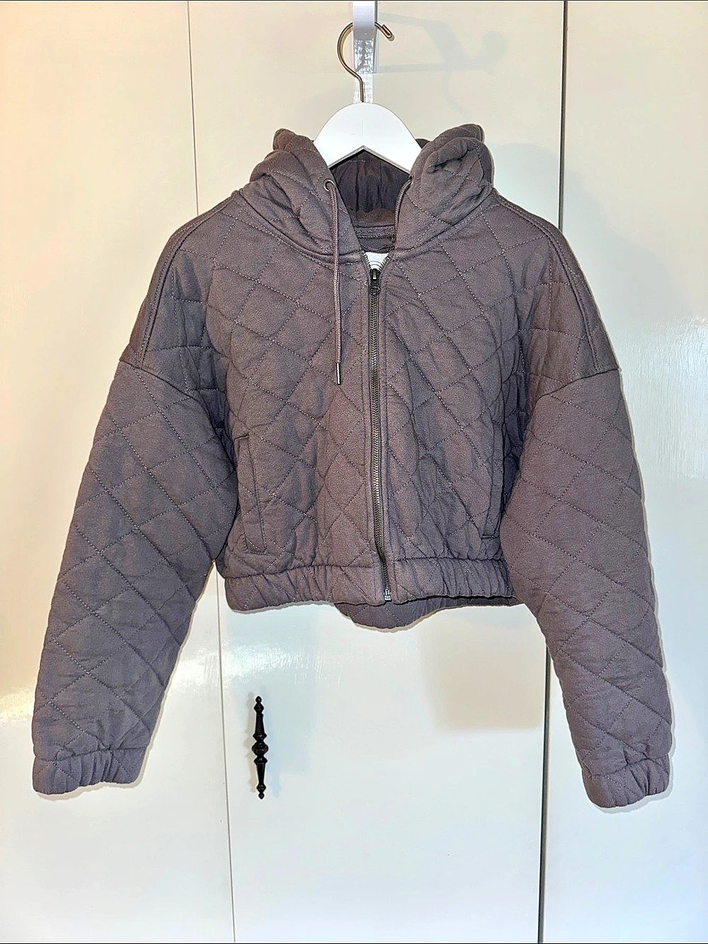 Quilted Hooded Puffer Crop Jacket